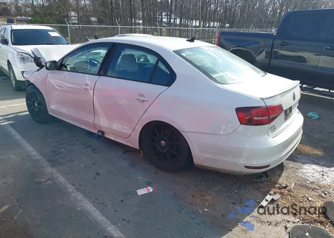 2017 Volkswagen Jetta 1.8T Sport из США, поврежденный, VIN 3VWD17AJ5HM299702